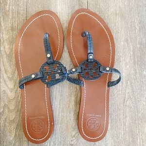 Tory Burch Black Gabriel Flat Thong Sandals - 8